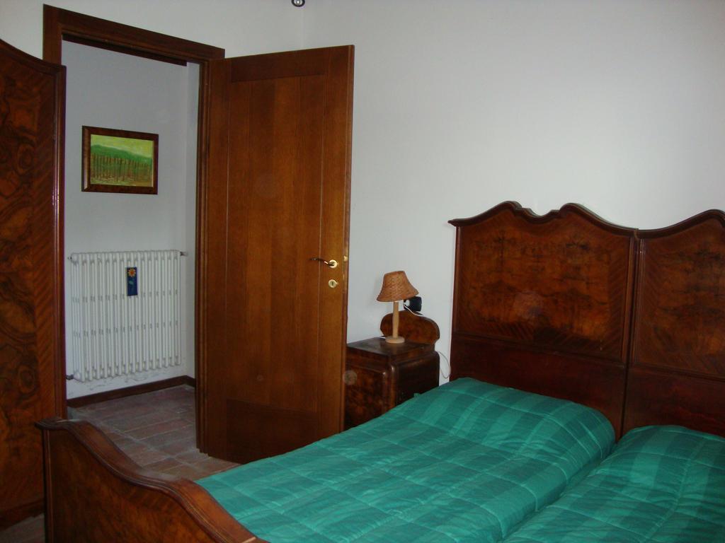 Casa Dell' Abbondanza B&B Agriturismo Vigoleno Pokoj fotografie